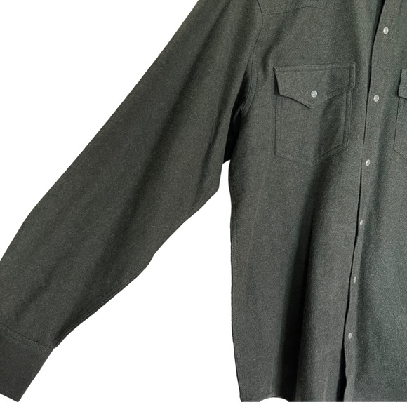 Work n Sport Long Sleeve Button Down Shirt Size Medium NWT - Picture 3 of 9